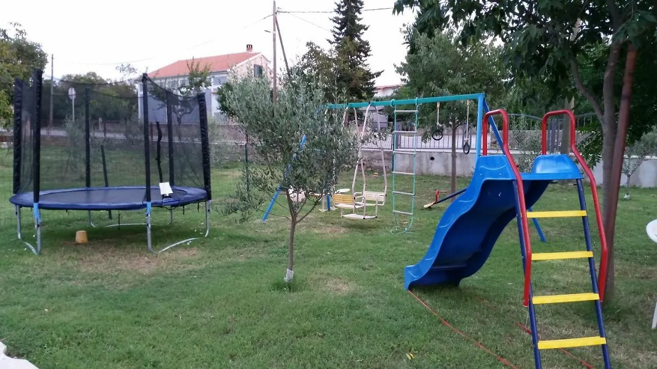 Vila Luna Apartments Zadar